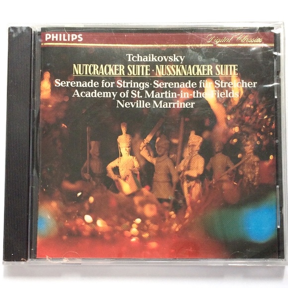 🦋 Nutcracker Suite and Serenade for Strings by Tchaikovsky CD - Picture 1 of 4